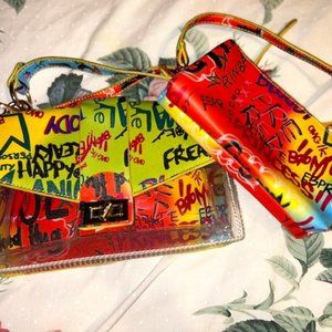 graffiti style purse and matching insert